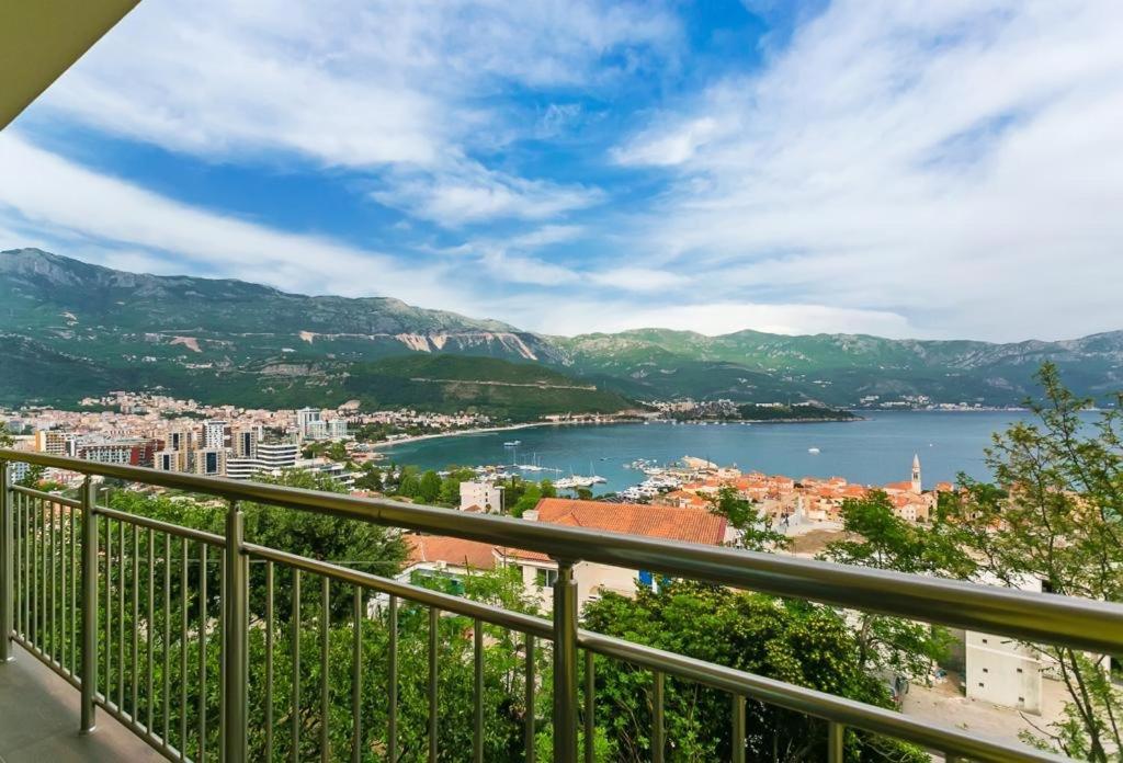 Apartments Albina Star Budva Kültér fotó